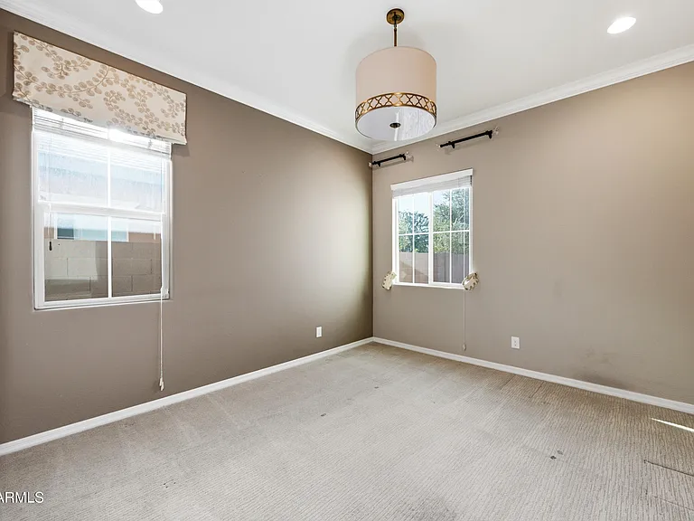 1930 E Horseshoe Dr — Photo 28