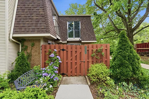 408 Darby Creek Rd Photo 1