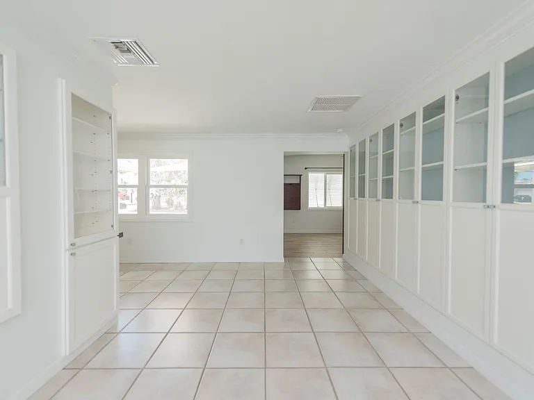 444 Finch Dr — Photo 94