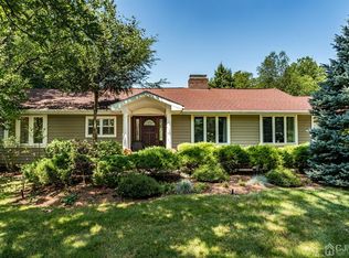 23 Warwick Rd, Colonia, NJ 07067