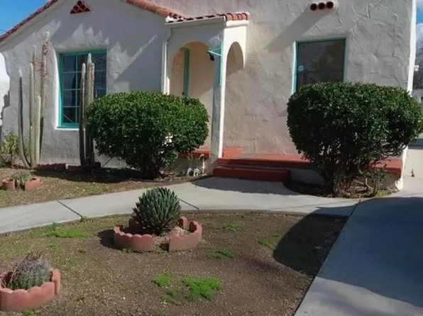 212 11th St, Redlands, CA 92374