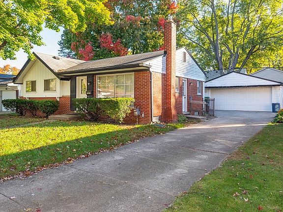 3rd image of 1243 Gault Dr