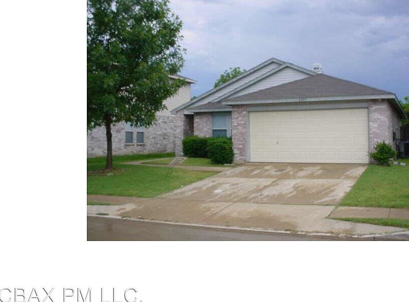 1st image of 2805 Meadowlark Dr