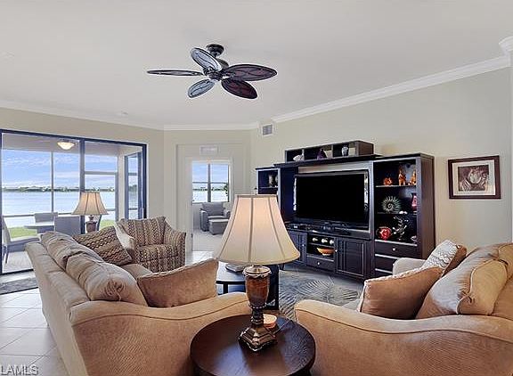 4th image of 10642 Smokehouse Bay Dr Unit 101