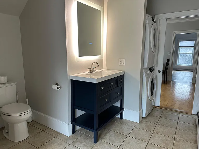 158 Cabot St #3 — Photo 11