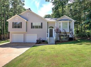 546 Preston Place Ct, Carrollton, GA 30117