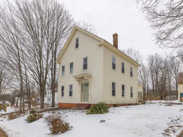 52 Logan Street, Berwick, ME 03901