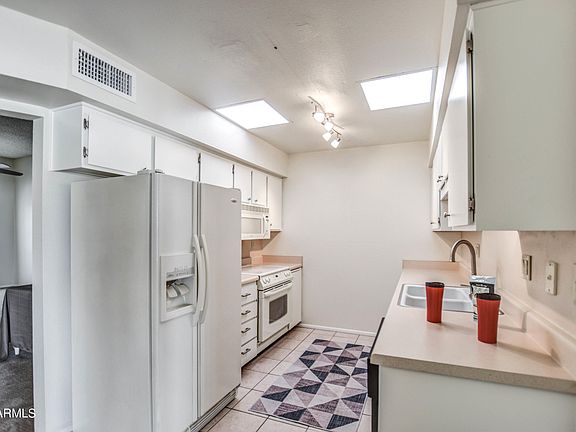 5th image of 13416 N Emberwood Dr