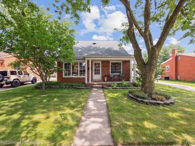 30962 Richland St, Livonia, MI, 48150