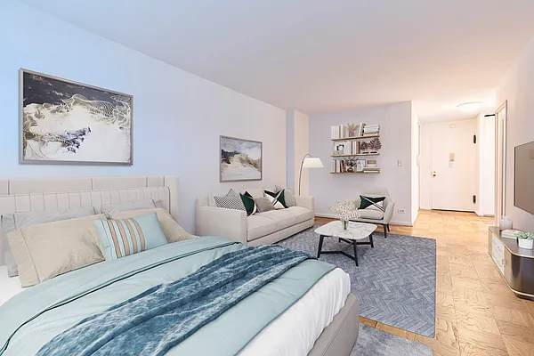 Rented by Manhattan Realty Group | media 2