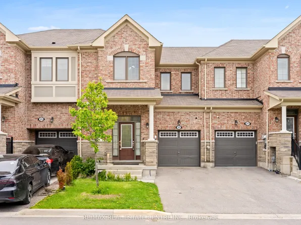 23 Circus Cres, Brampton, ON L7A 5E3