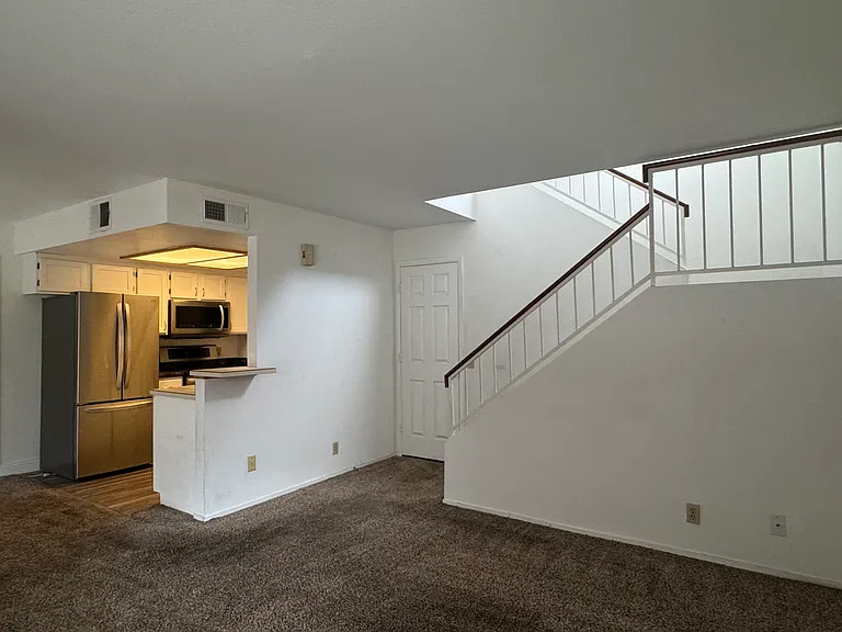 1853 Plum Ct — Photo 7