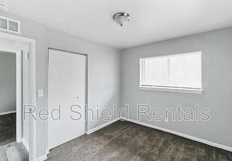 815 George Pl #11 — Photo 9