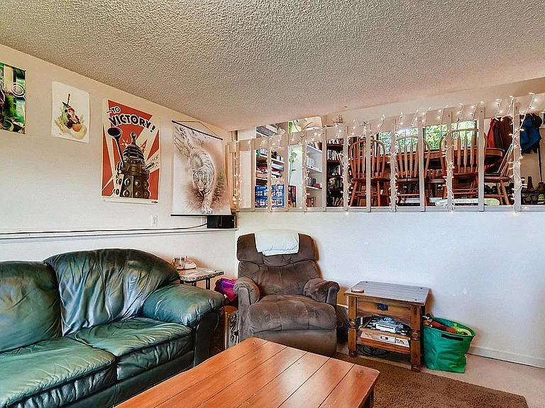 1432 Edgewood Ct — Photo 22