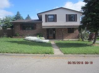 114 E 2nd St, Lewisburg, OH 45338