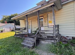 1428 N Gulick Ave, Decatur, IL 62526