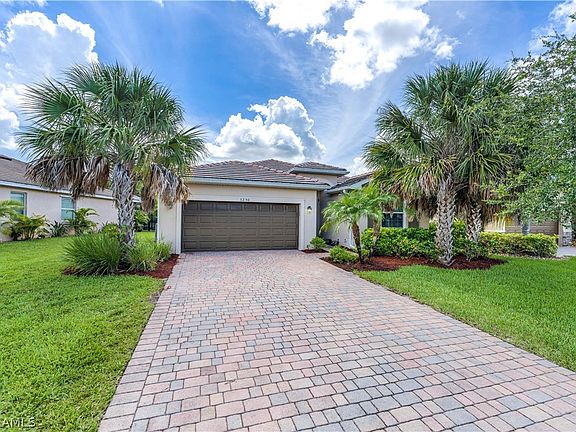2nd image of 3250 Aralia Ct