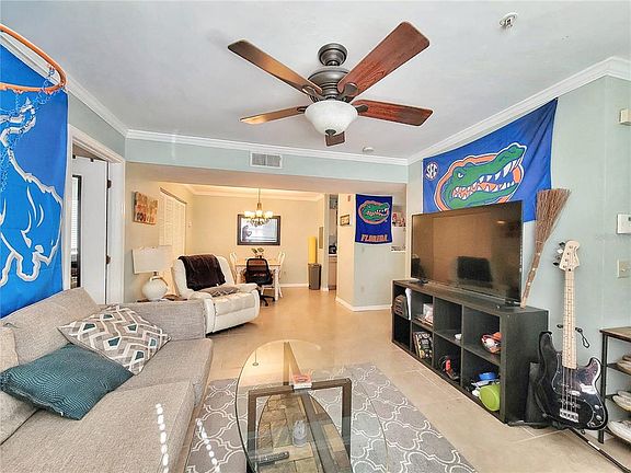 5th image of 2360 SW Archer Rd APT 801