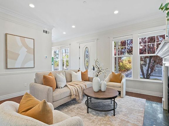 3rd image of 780 Nirasa Ln