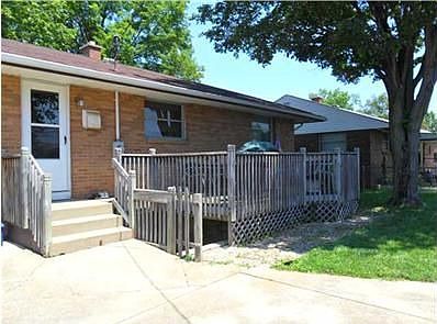 2nd image of 3023 Voeller Cir