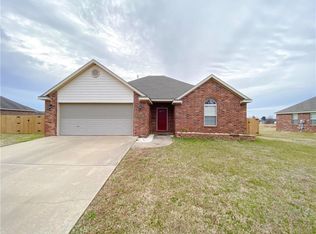 3660 Logan Heights Dr, Springdale, AR 72764