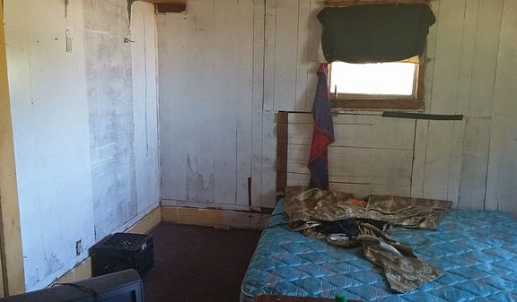 2nd image of 2200 14th St