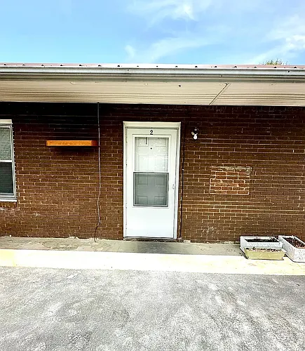 393 Melrose Dr #2 Photo 1