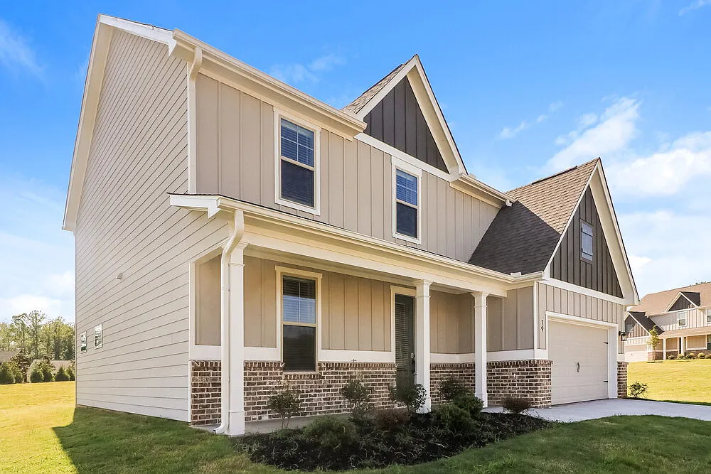 5 bed, 2.5 bath, 2623 sqft, $2,495 — Photo 4
