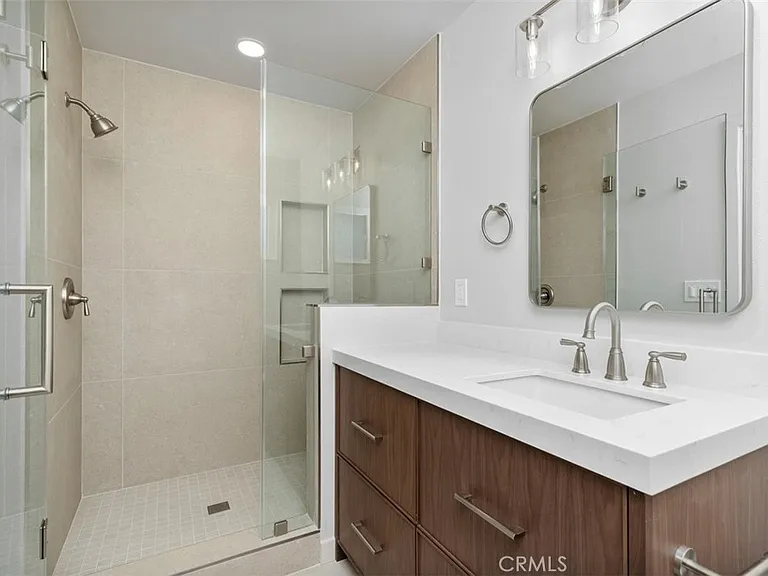 15881 Pilgrim Cir — Photo 18