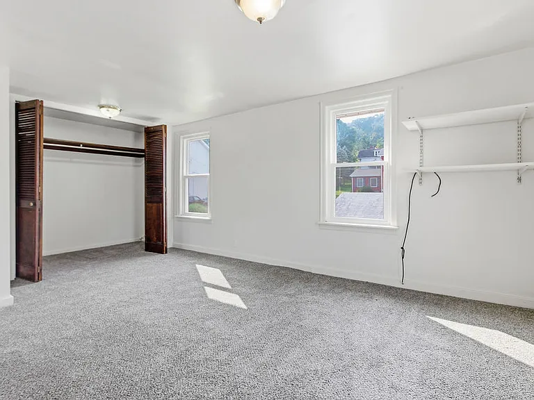 1810 Salem St — Photo 10