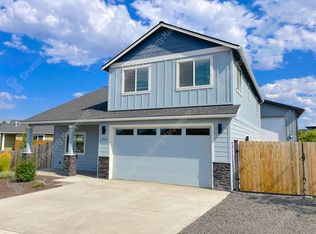 4722 SW Zenith Ave, Redmond, OR 97756