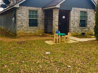 5028 Fitzhugh Ave, Fort Worth, TX 76105