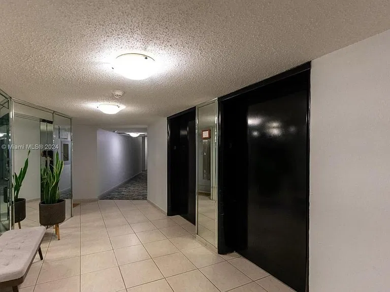 11930 N Bayshore Dr #302 — Photo 11