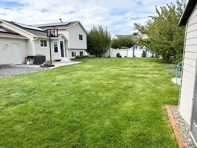 1127 S 1560 E — Photo 19