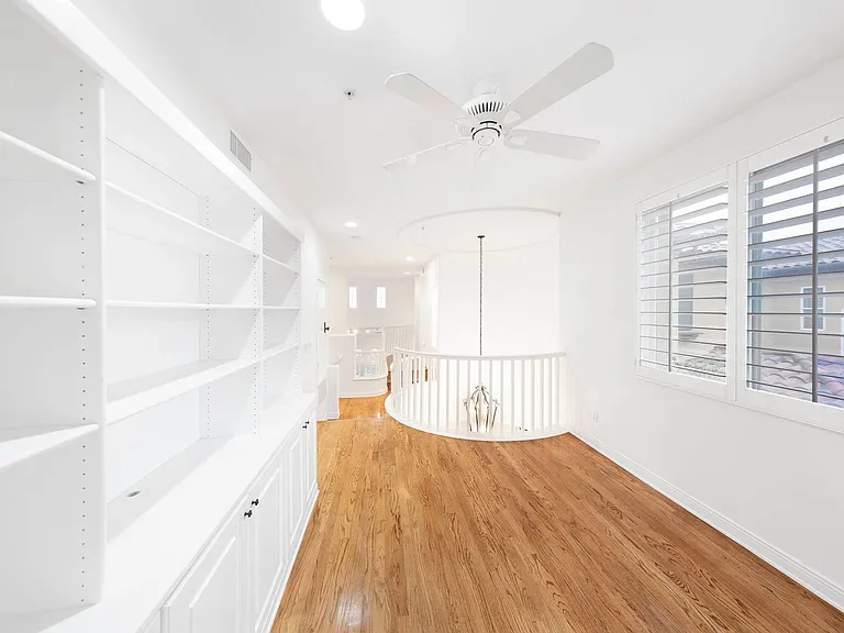 19 Lucania Dr — Photo 23