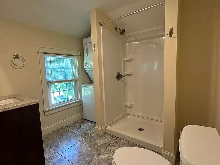 37 Middle Street - 2 — Photo 13