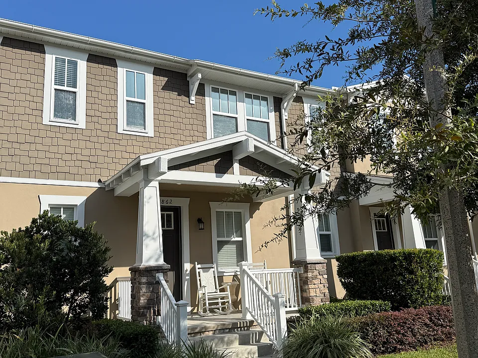 1862 Island Village Way