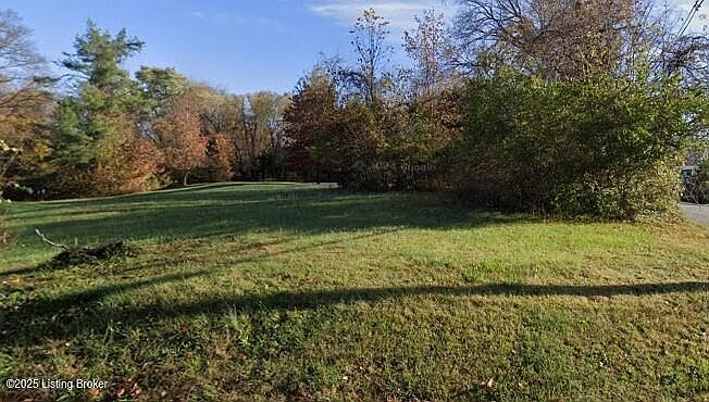2nd image of 7500 River Rd