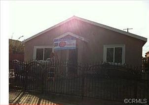 1st image of 7717 S Figueroa St