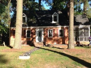 442 Greenwood Dr, Petersburg, VA 23805