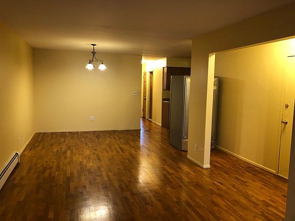 2nd image of 4416 Matilda Ave APT 2