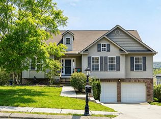 8687 Costa Ln, Hixson, TN 37343