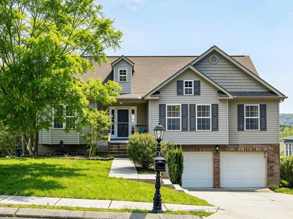 8687 Costa Ln, Hixson, TN 37343