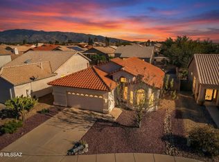 9774 E Holden Pl, Tucson, AZ 85748