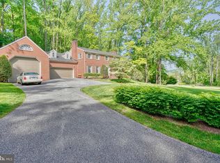15 Glen Alpine Rd, Phoenix, MD 21131