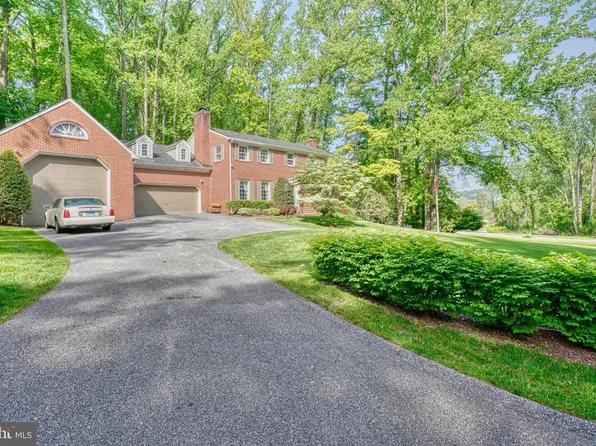 15 Glen Alpine Rd, Phoenix, MD 21131
