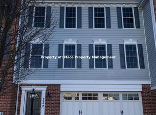 232 Overlook Ct, Coraopolis, PA 15108