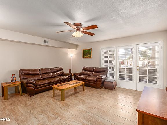 3rd image of 2121 W Union Hills Dr Unit 123