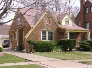 1529 Bunts Rd, Lakewood, OH 44107