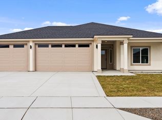 3902 Corvina St, Richland, WA 99352